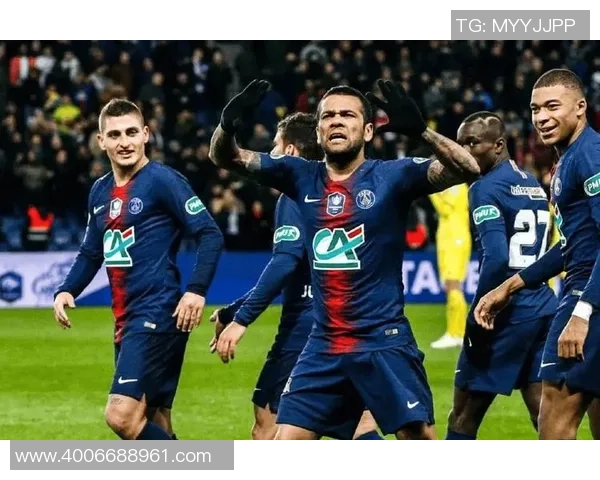 法甲焦点战巴黎圣日耳曼主场迎战劲敌里昂争夺三分